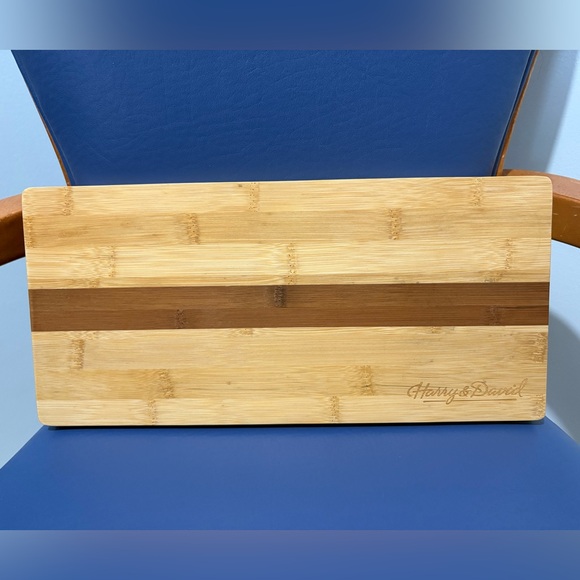 harry & david Other - New Harry & David Bamboo Cutting Board